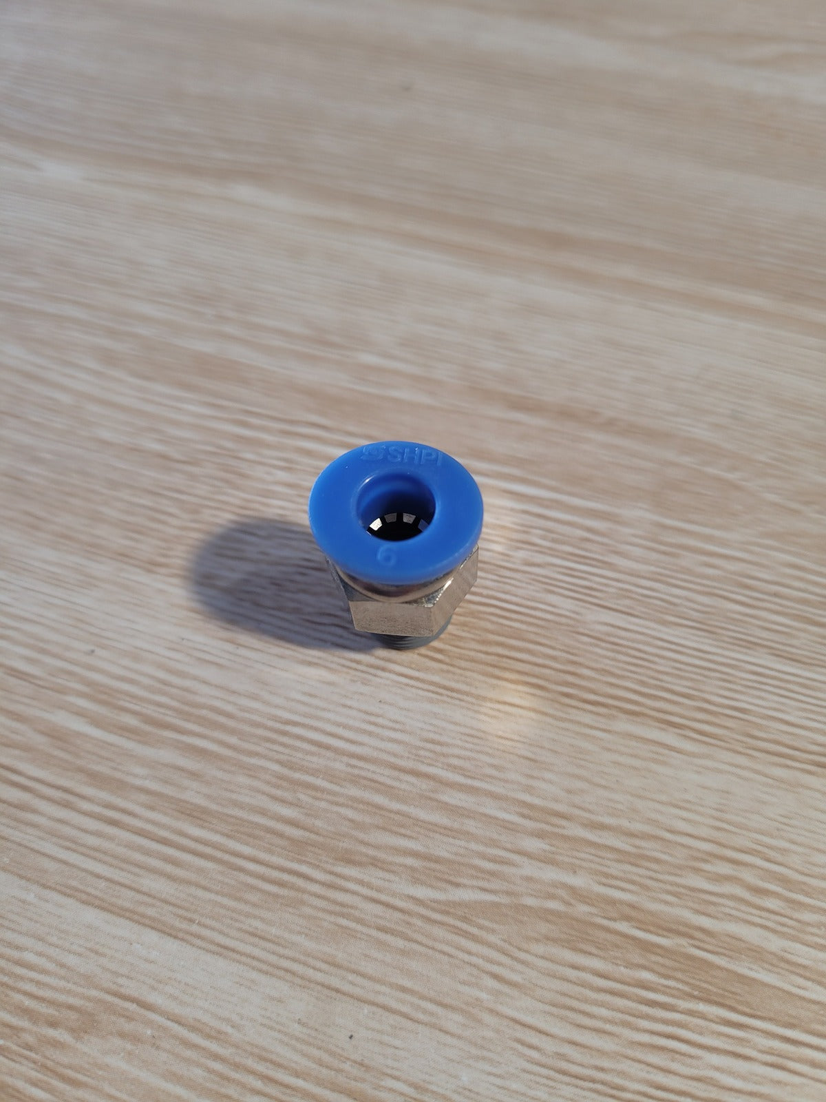 8mm Screw In Push Fitting