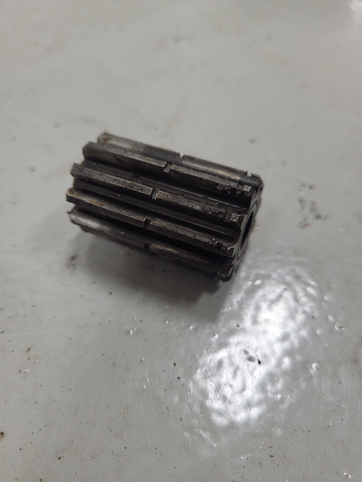 gear log Warn Top Housing Log Gear USED – The Highmount Guy
