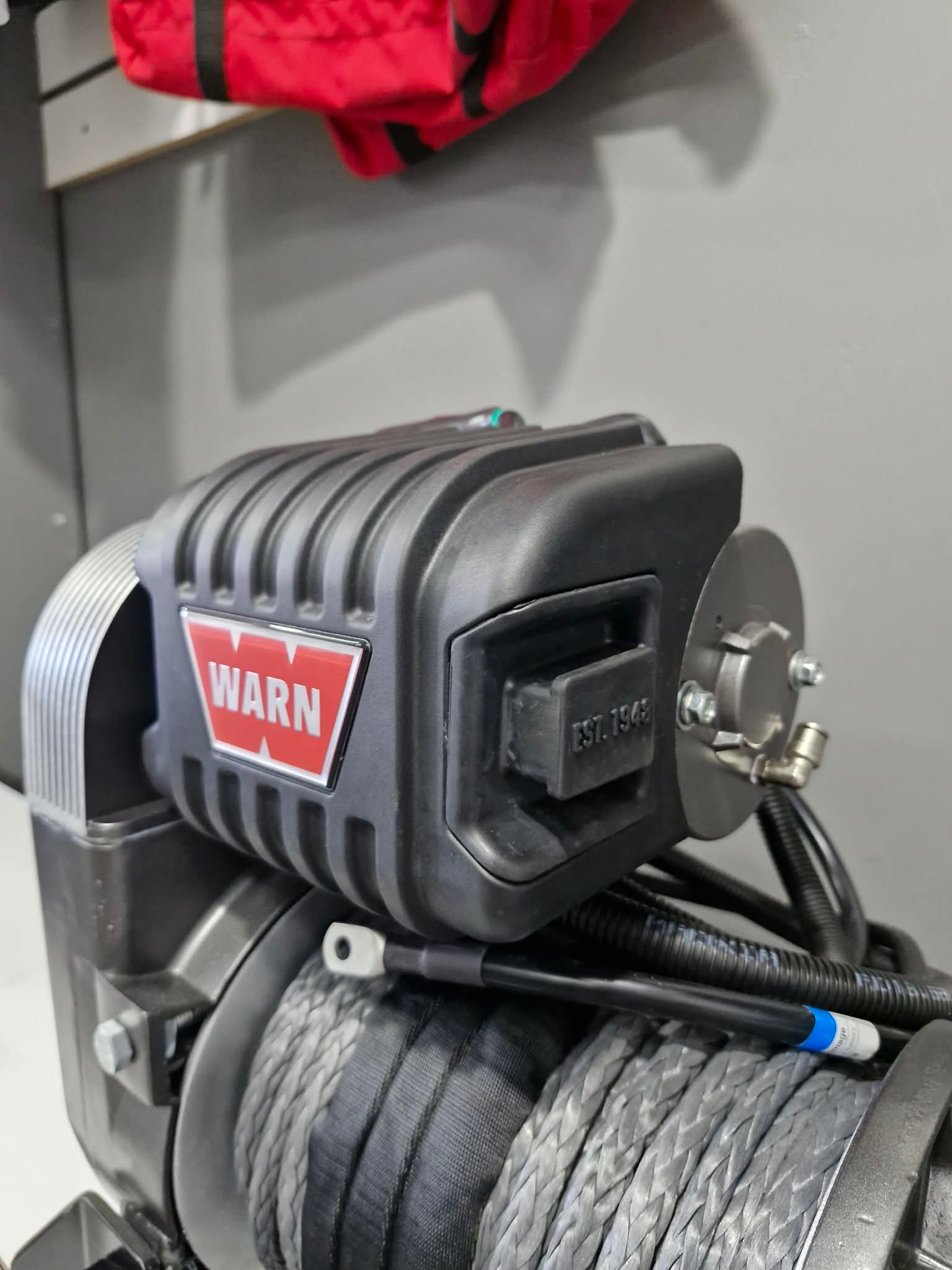 Warn 8274 - Refurbished